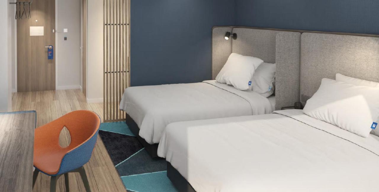 Holiday Inn Express Shanghai Huijin, an IHG Hotel Bagian luar foto