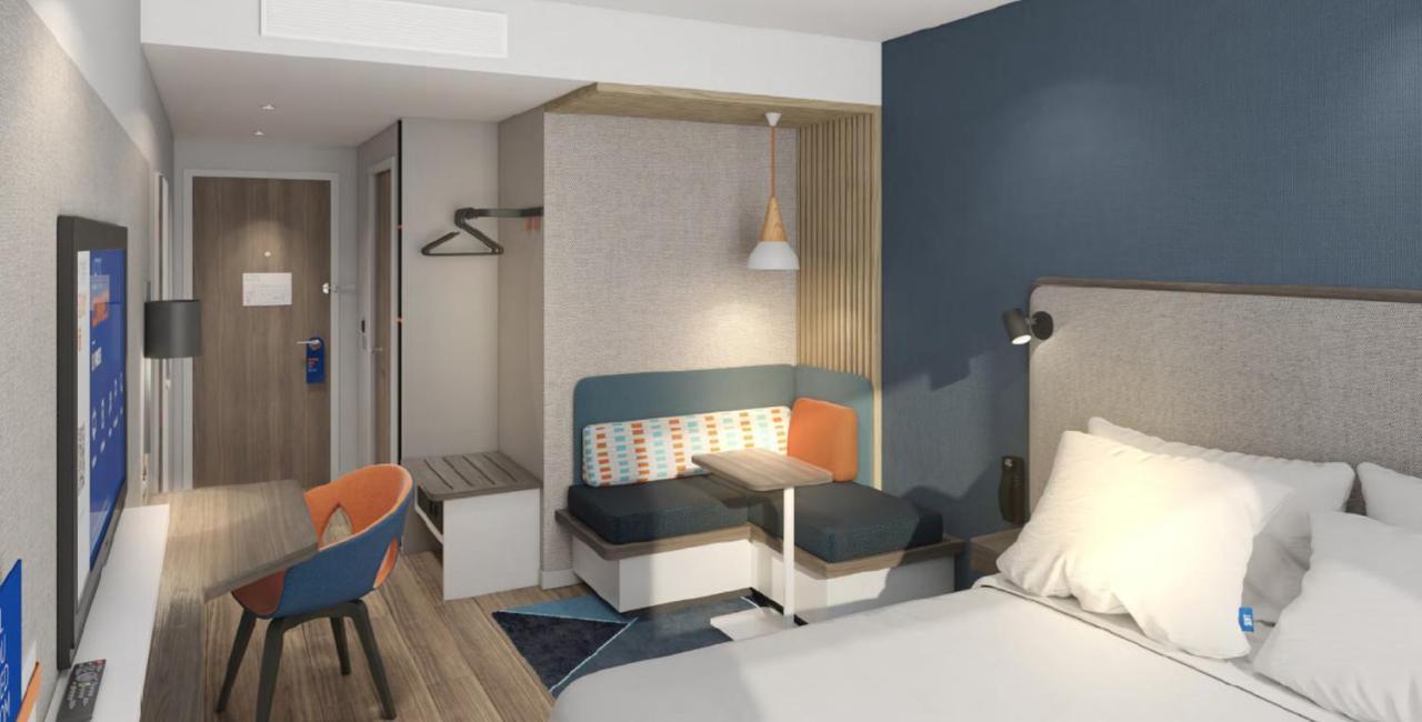 Holiday Inn Express Shanghai Huijin, an IHG Hotel Bagian luar foto